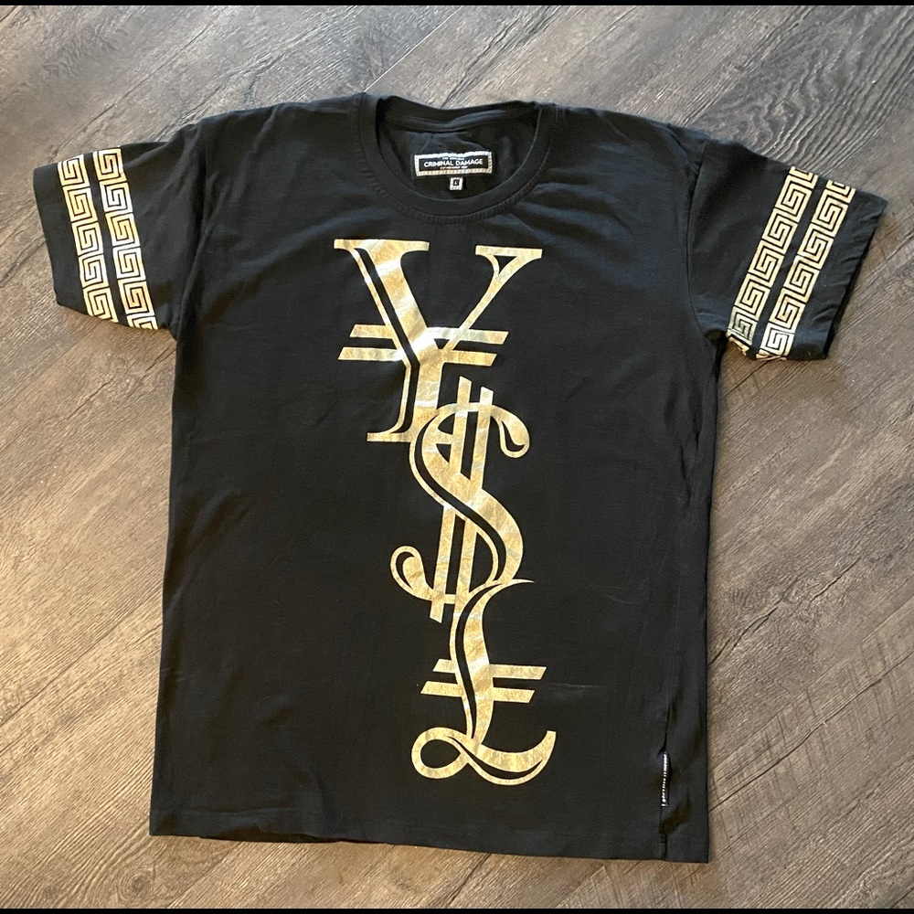 Criminal Damage tshirt sz L